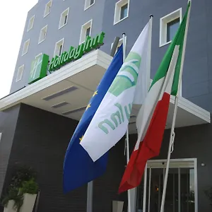 Hotel Milan Nord Zara, An Ihg