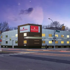 Ramada By Wyndham Bronx 3*, New York ABD